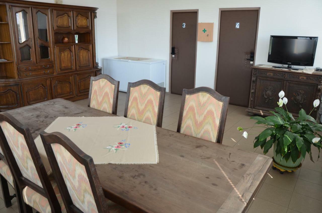 Country House Reem Pommeuse Δωμάτιο φωτογραφία